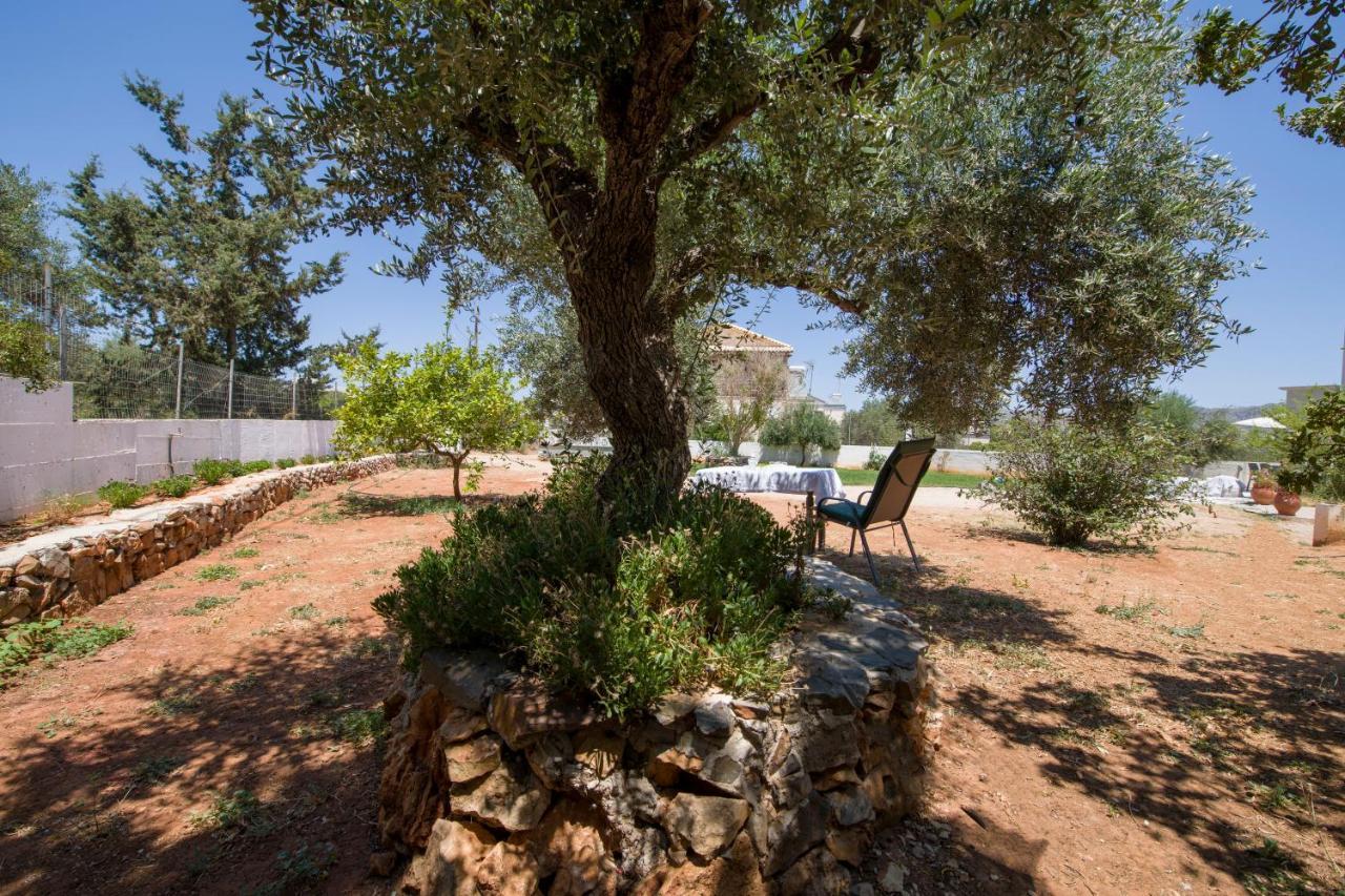 Casa Magnolia Villa Kathiana Exterior photo